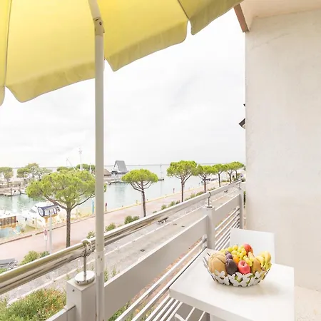 Apartment Charming Flat With A Spacious Terrace - Beahost Lignano Sabbiadoro